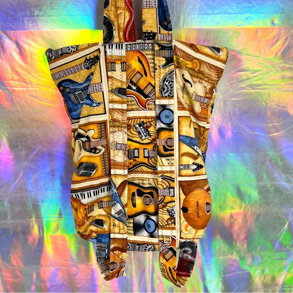 Vintage handmade groovy guitars quilt backpack with matching coin purse - Picture 3 of 9